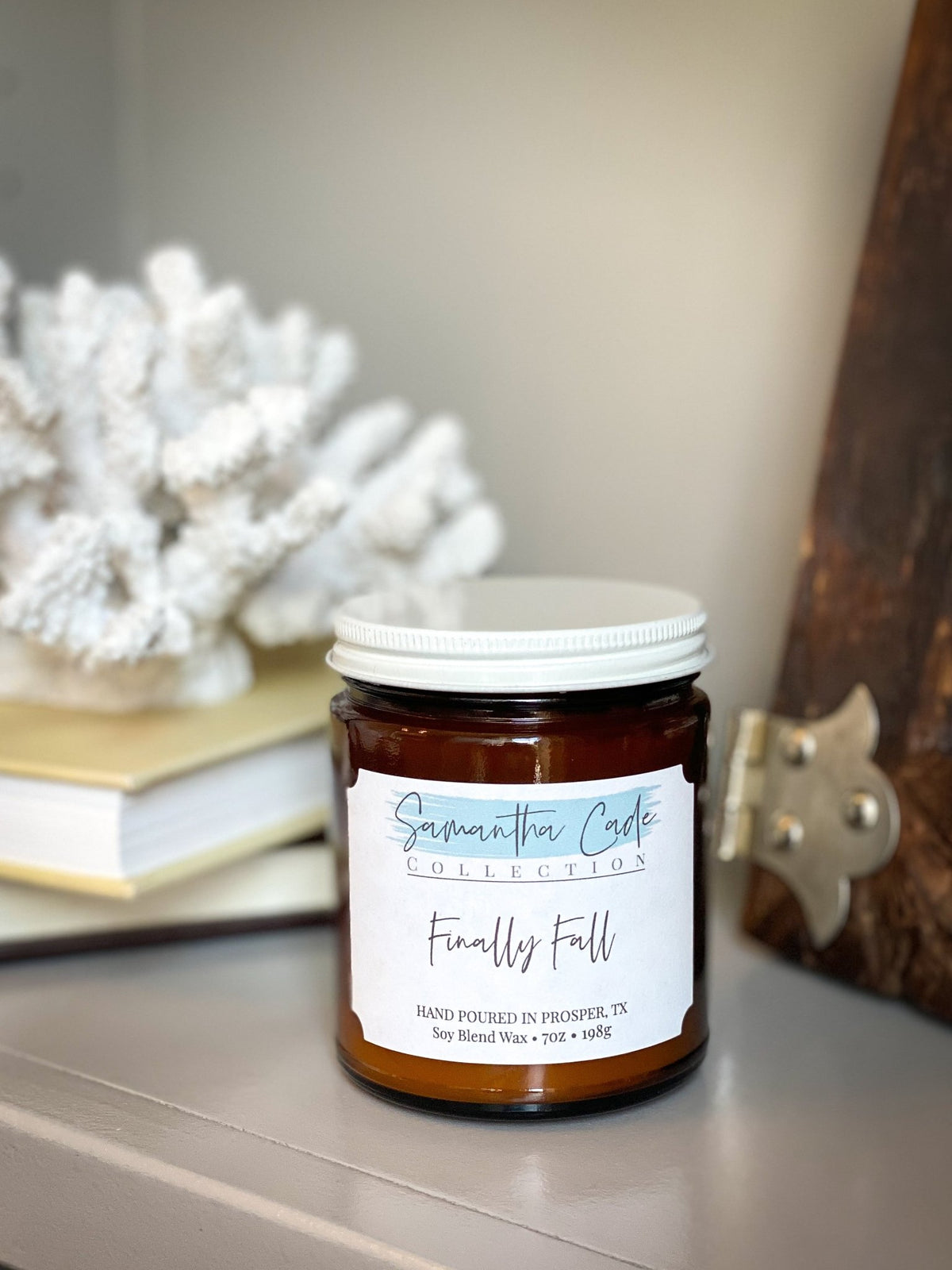 Finally Fall 7.5 oz Candle - Samantha Cade Collection